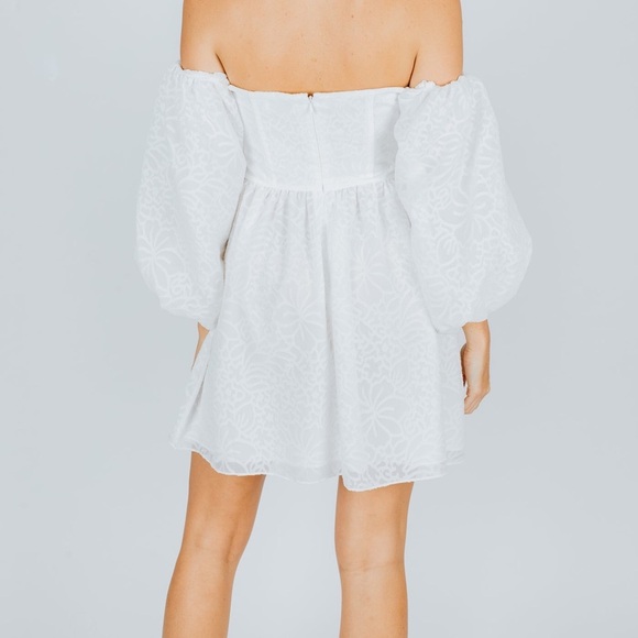 NWT Tanya Taylor Women’s Josette Puff Sleeve Mini Dress in White in size 4 - Picture 2 of 13